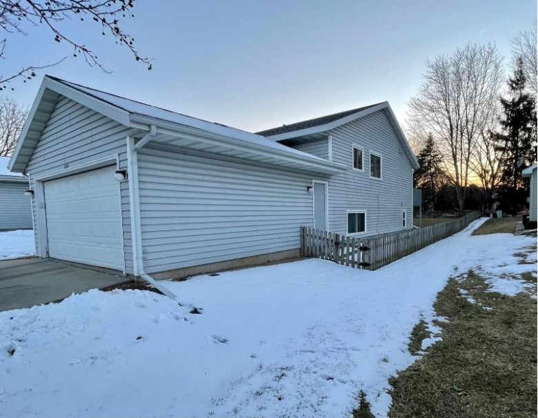 1120 N Gammon Rd Madison, WI 53717 by First Weber Real Estate $254,900