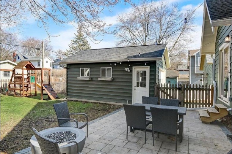 641 Knickerbocker St, Madison, WI by Lauer Realty Group, Inc. $625,000