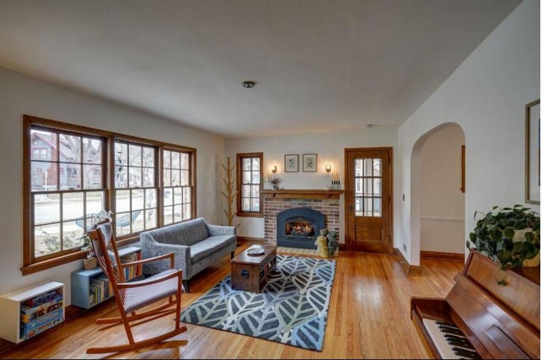 2435 Commonwealth Ave Madison, WI 53711 by Stark Company, Realtors $570,000