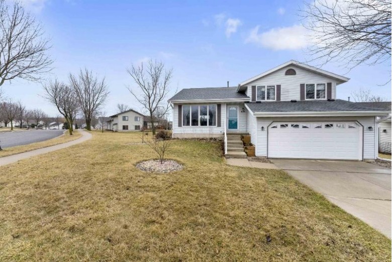 6101 Roseberg Rd Madison, WI 53719 by Mhb Real Estate $389,000