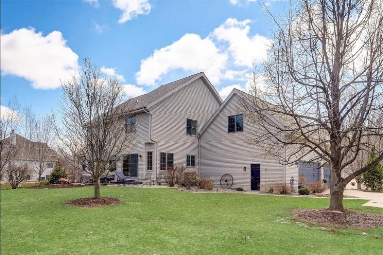 5654 Cobblestone Ln Waunakee, WI 53597 by Re/Max Preferred $924,900