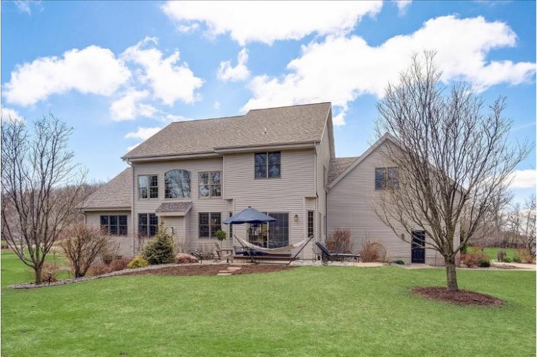 5654 Cobblestone Ln Waunakee, WI 53597 by Re/Max Preferred $924,900