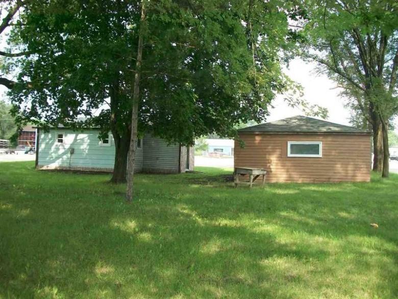 714 W State St, New Lisbon, WI by Century 21 Affiliated $92,000