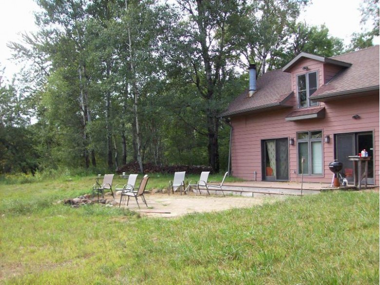 724 10th Ave, Friendship, WI by United Country Midwest Lifestyle Properties $459,999
