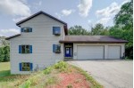 800 Links Dr, Poynette, WI by Realty Executives Cooper Spransy $350,000