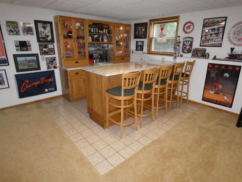 617 Carleton Dr Lancaster, WI 53813 by Century 21 Affiliated $389,500