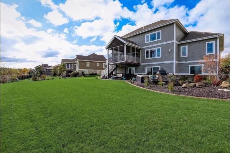 756 Westbridge Tr Waunakee, WI 53597 by Re/Max Preferred $849,900