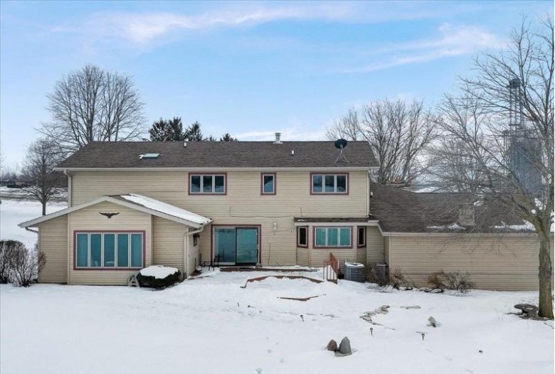 6146 County Road K Waunakee, WI 53597 by Re/Max Preferred $549,900