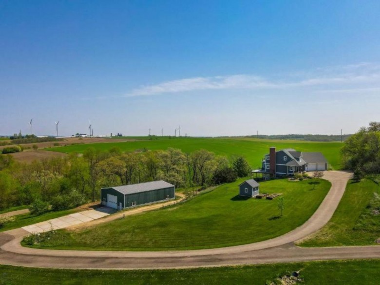 7659 Riles Rd, Middleton, WI by Re/Max Preferred $789,900