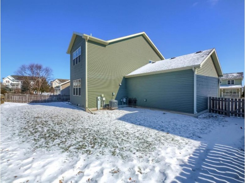 3738 Frosted Leaf Dr, Madison, WI by Stark Company, Realtors $400,000