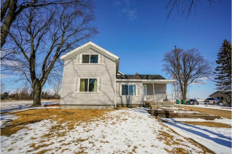 2558 Happy Valley Rd Sun Prairie, WI 53590 by Realty Executives Cooper Spransy $299,900