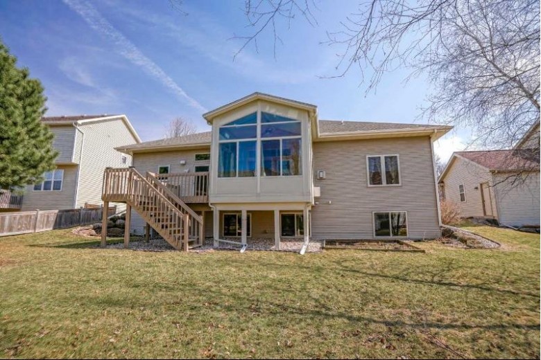 1230 Meadow Sweet Dr Madison, WI 53719 by Re/Max Preferred $494,900