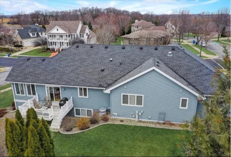 1701 Blue Ridge Tr Waunakee, WI 53597 by Re/Max Preferred $599,900