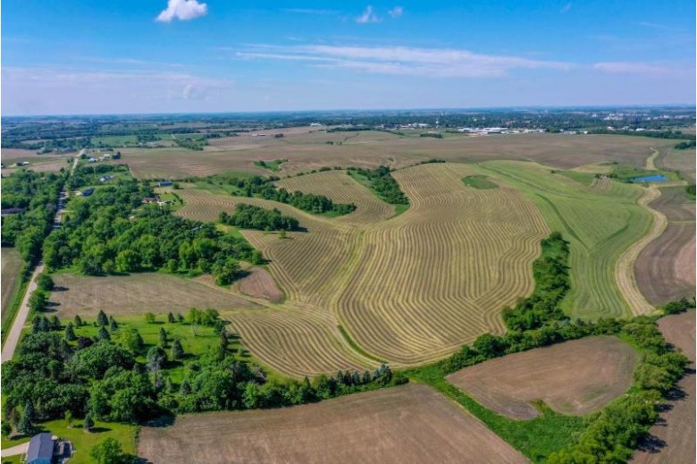 494 +/- ACRES County Road Dr Monroe, WI 53566 by First Weber Real Estate $10,000,000