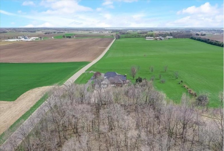 6545 Patton Rd Waunakee, WI 53597 by Re/Max Preferred $899,900