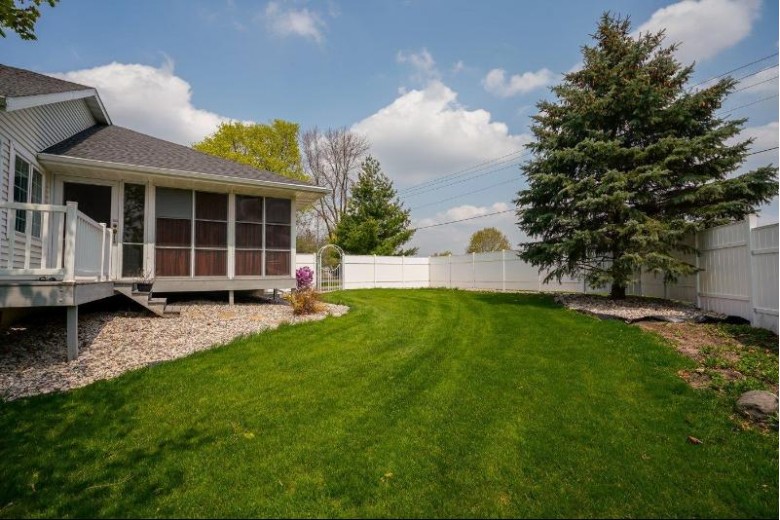 101 Oak Springs Cir DeForest, WI 53532 by Century 21 Affiliated $449,900