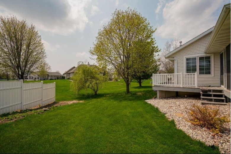 101 Oak Springs Cir DeForest, WI 53532 by Century 21 Affiliated $449,900