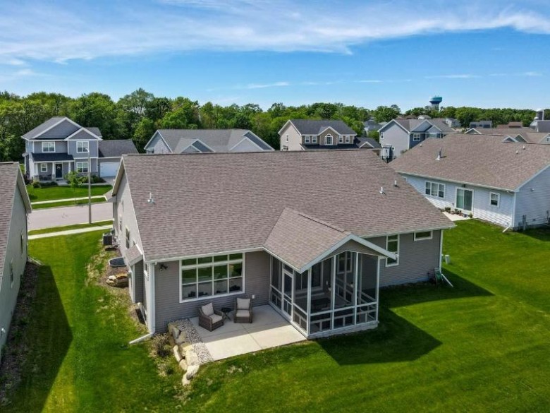 417 Burnt Sienna Dr Middleton, WI 53562 by Nest Realty Madison $660,000