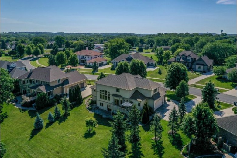 5708 Tuscany Ln, Waunakee, WI by Badger Realty Service $869,900