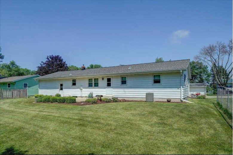 355 Summit Ave Sun Prairie, WI 53590 by First Weber Real Estate $324,850