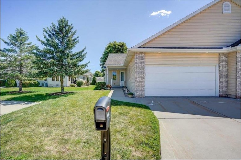 630 Springbrook Ci 55 DeForest, WI 53532 by First Weber Real Estate $365,000