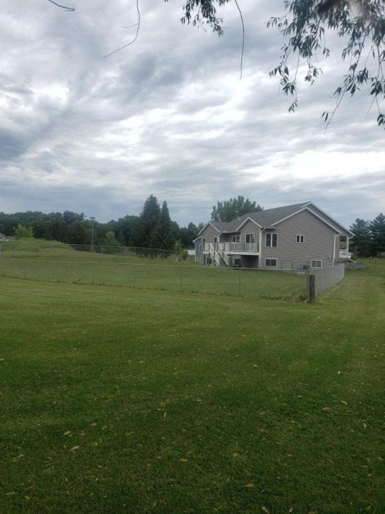 N6743 Clover Ln Pardeeville, WI 53954 by First Weber Real Estate $339,000