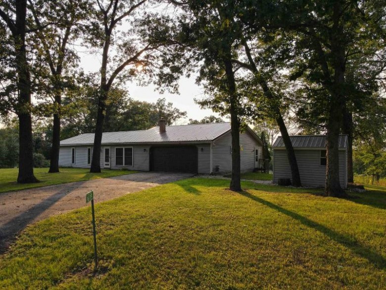 N6815 Jonathan Dr, Pardeeville, WI by First Weber Real Estate $249,900