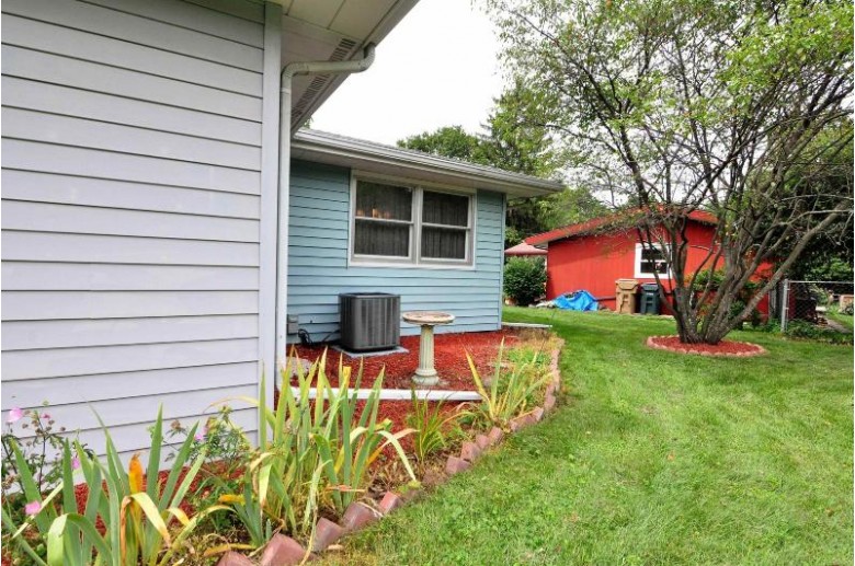 5 Walworth Ct Madison, WI 53705 by Keller Williams Realty $530,000