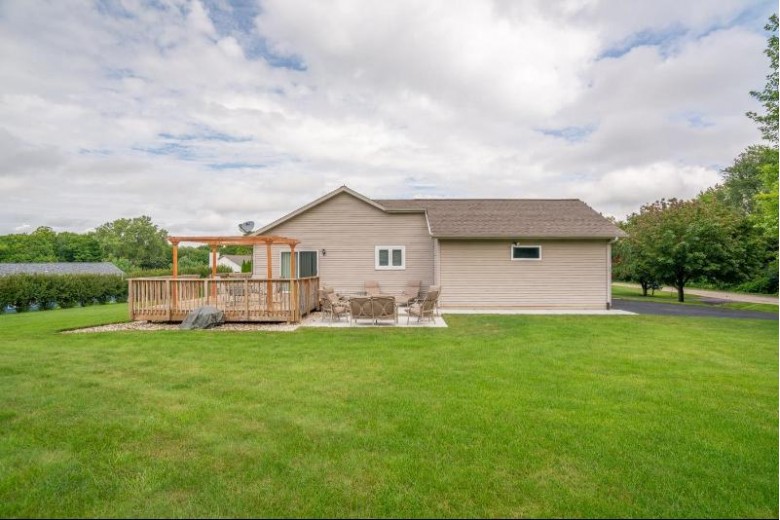 S5611 E Glacier Dr Baraboo, WI 53913 by Exp Realty, Llc $299,900