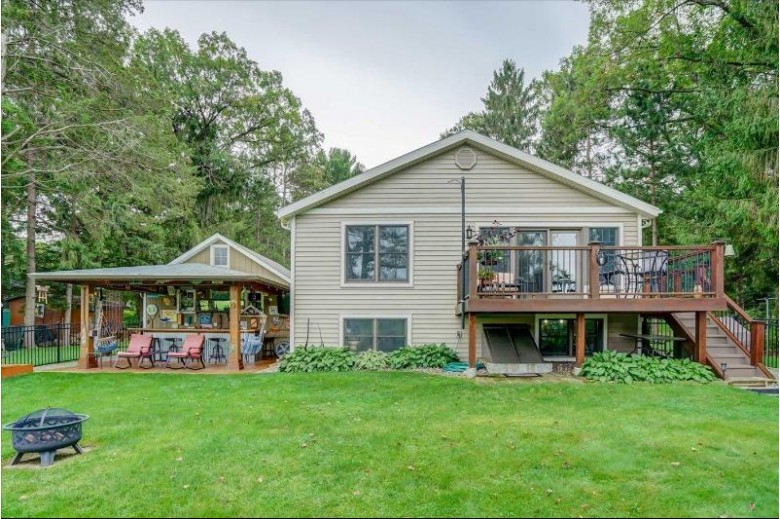 N3887 Tipperary Rd, Poynette, WI by First Weber Real Estate $599,900