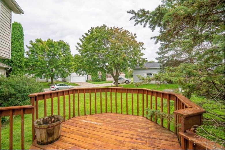 730 Sky Ridge Dr Madison, WI 53719 by First Weber Real Estate $351,000