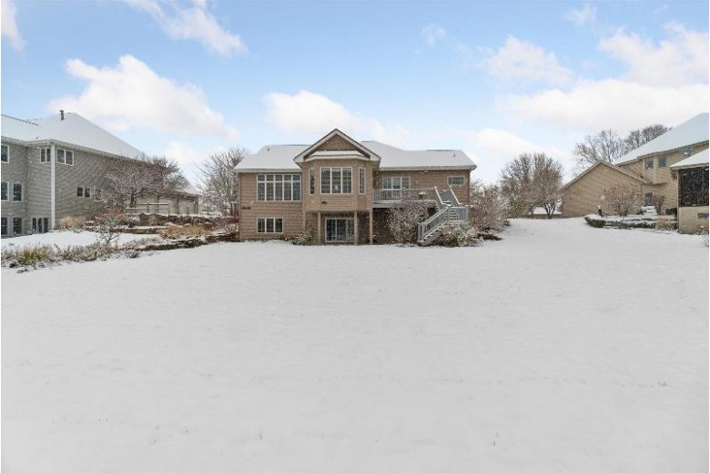 814 Hidden Cave Rd Madison, WI 53717-2756 by Keller Williams Realty $825,000