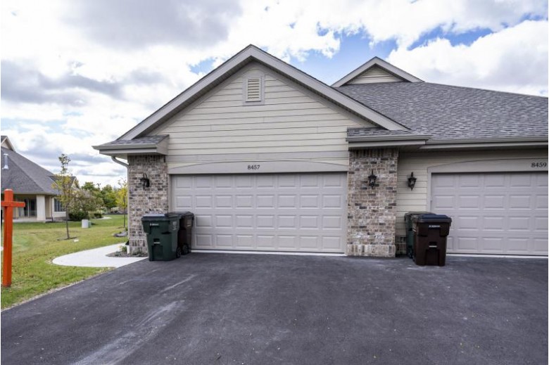 8457 S Deerwood Ln Franklin, WI 53132 by First Weber Real Estate $499,995