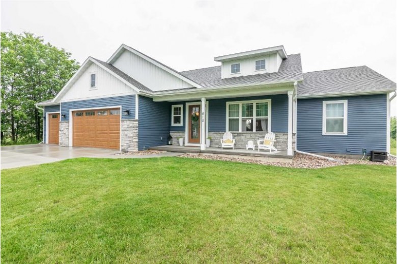 610 W Silverleaf Court Plover, WI 54467-3406 by Resource One Realty, LLC $464,900