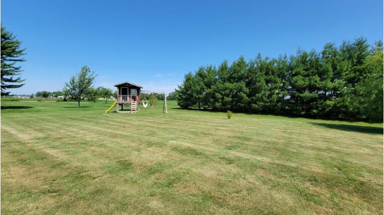 920 Merry Lane Milladore, WI 54454 by First Weber Real Estate $210,000