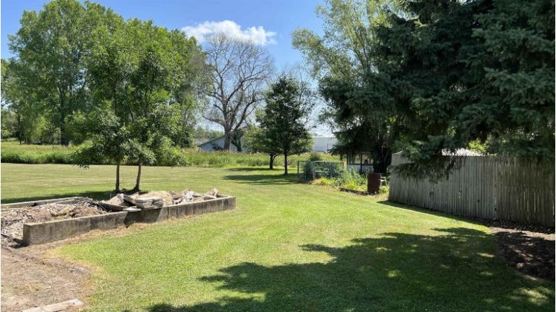 318 Ripon Road Berlin, WI 54923 by First Weber Real Estate $199,980